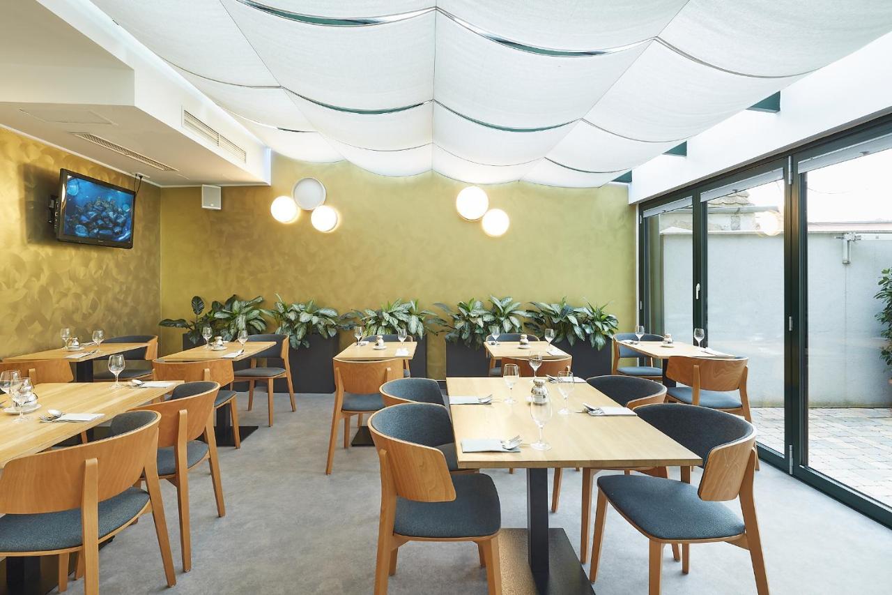 Fine Restaurant & Apartments マラツキ エクステリア 写真